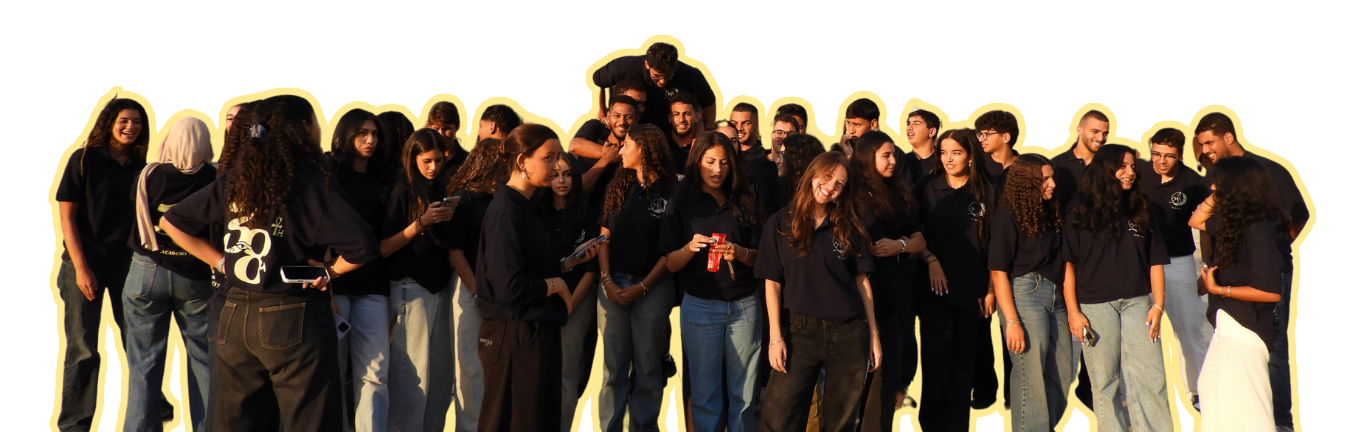 Two people using cimun's photo frame